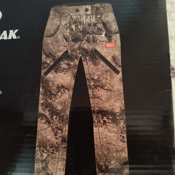 Mossy Oak Camo Medium Weight Hunting Pants New in Box Size XXL - Picture 2 of 6